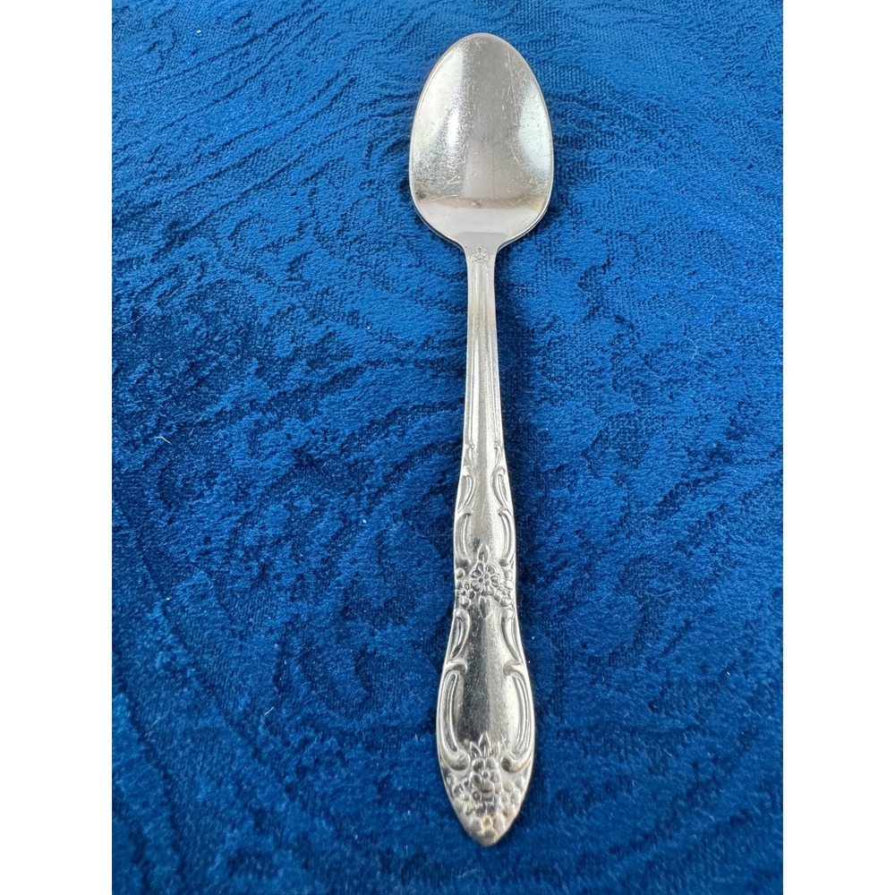 Oneida Oneidacraft Deluxe Stainless Teaspoon Floral Scroll Flatware